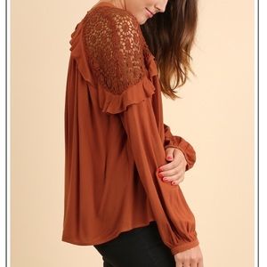 ✨NEW✨✨ Long Sleeve Blouse